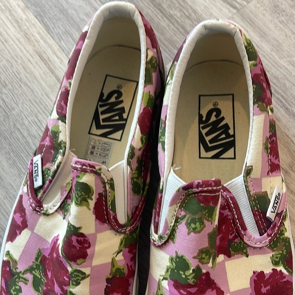 Vans- Custom Checkered Rose Authentic - Picture 3 of 10